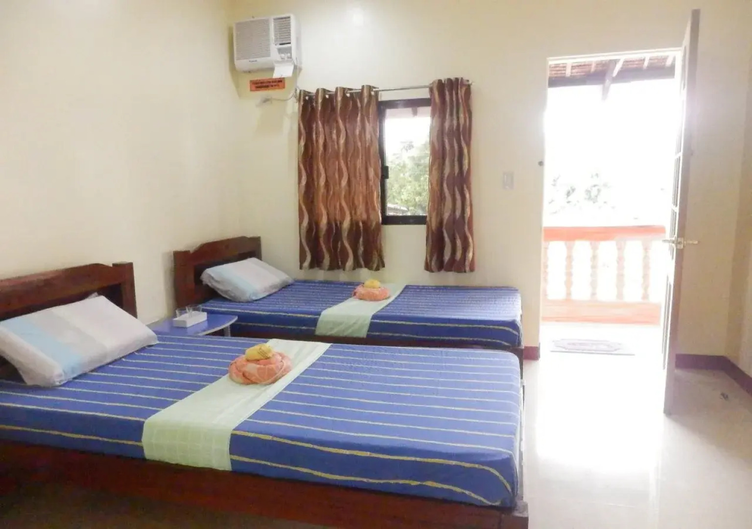 Sunshine Paradise Inn