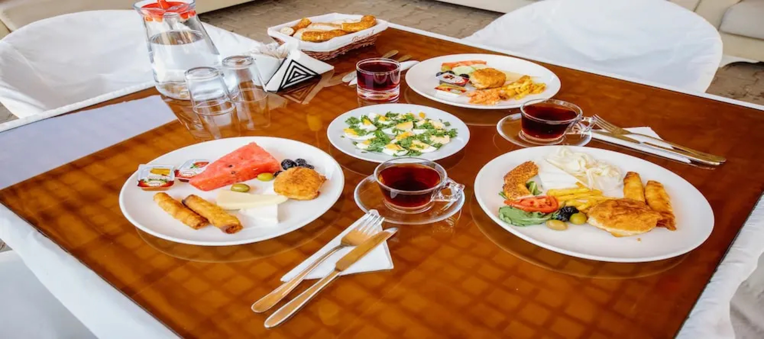 Onoda Hotel & Suites