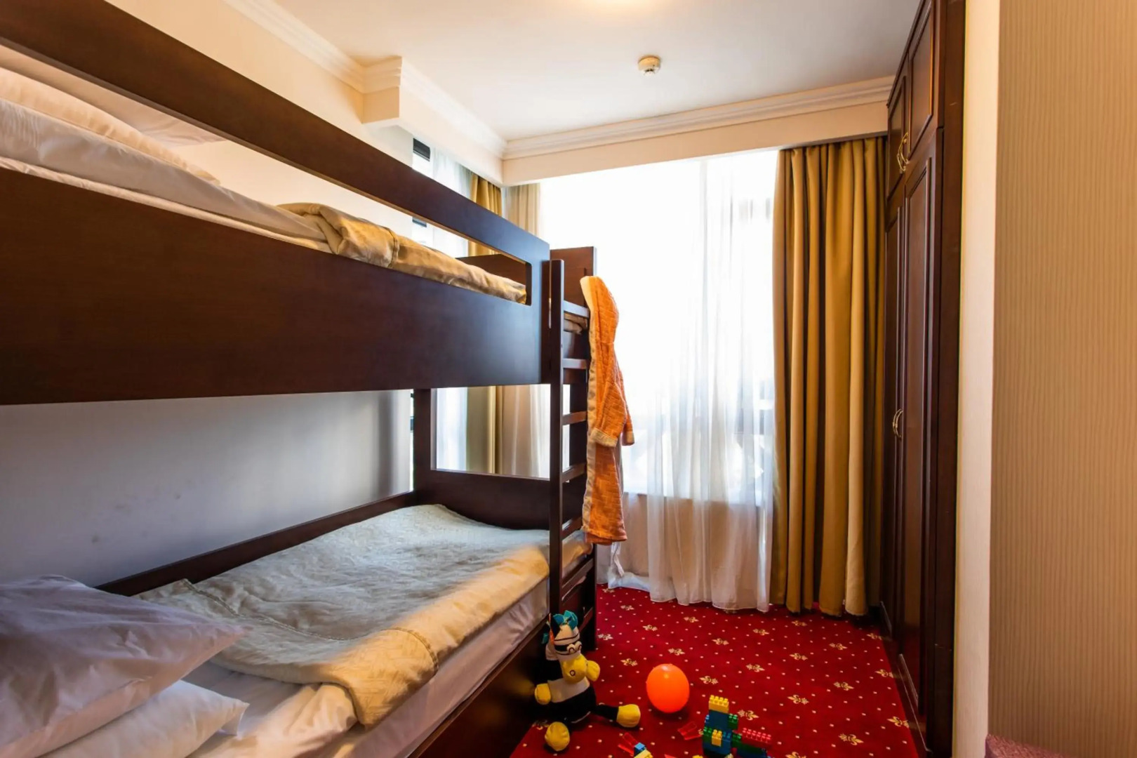 Premier Luxury Mountain Resort