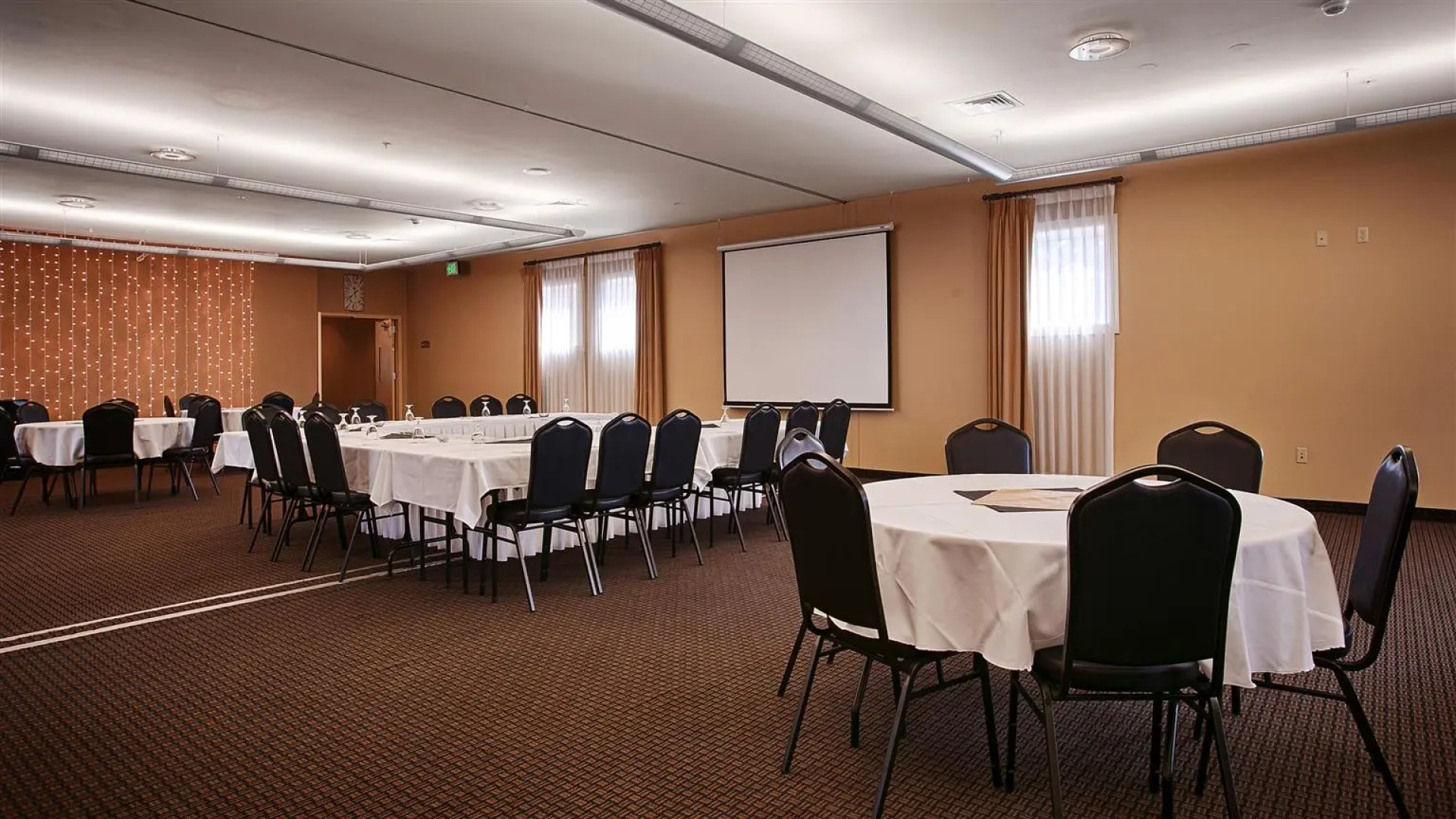 The Landing Hotel & Restaurant