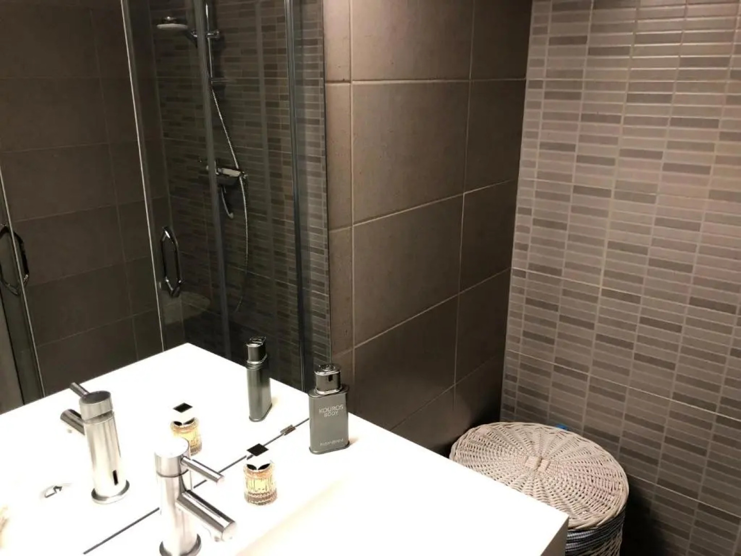 Crystal Residence - Pool & Beach