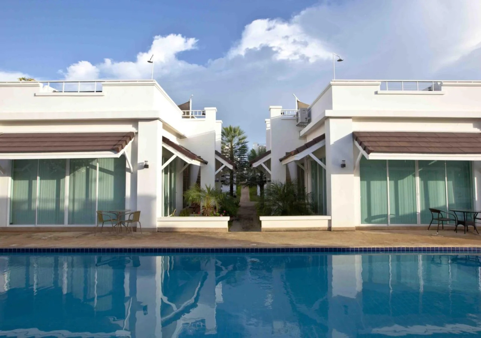 Oriental Mountain View