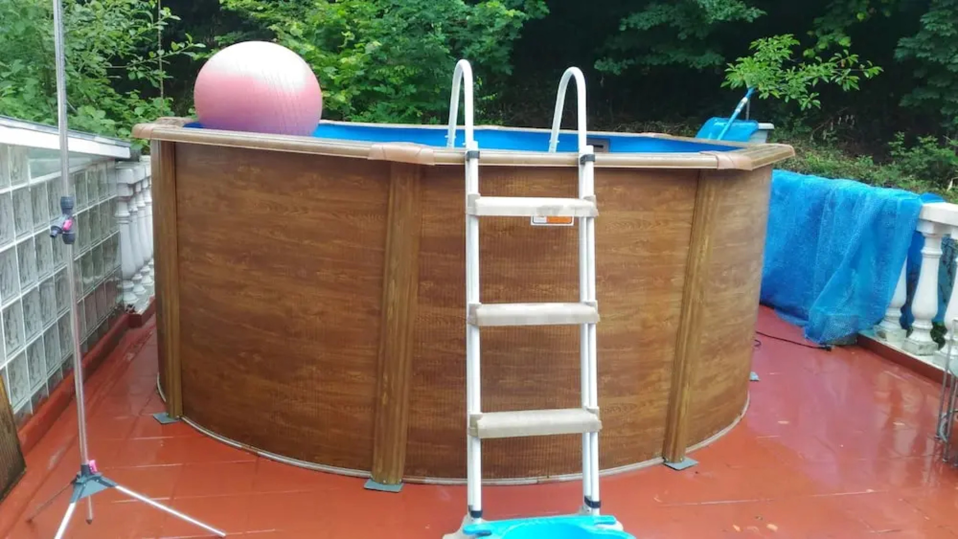 Apartment With 3 Bedrooms in Cangas de Narcea, With Wonderful Mountain View, Private Pool, Enclosed Garden