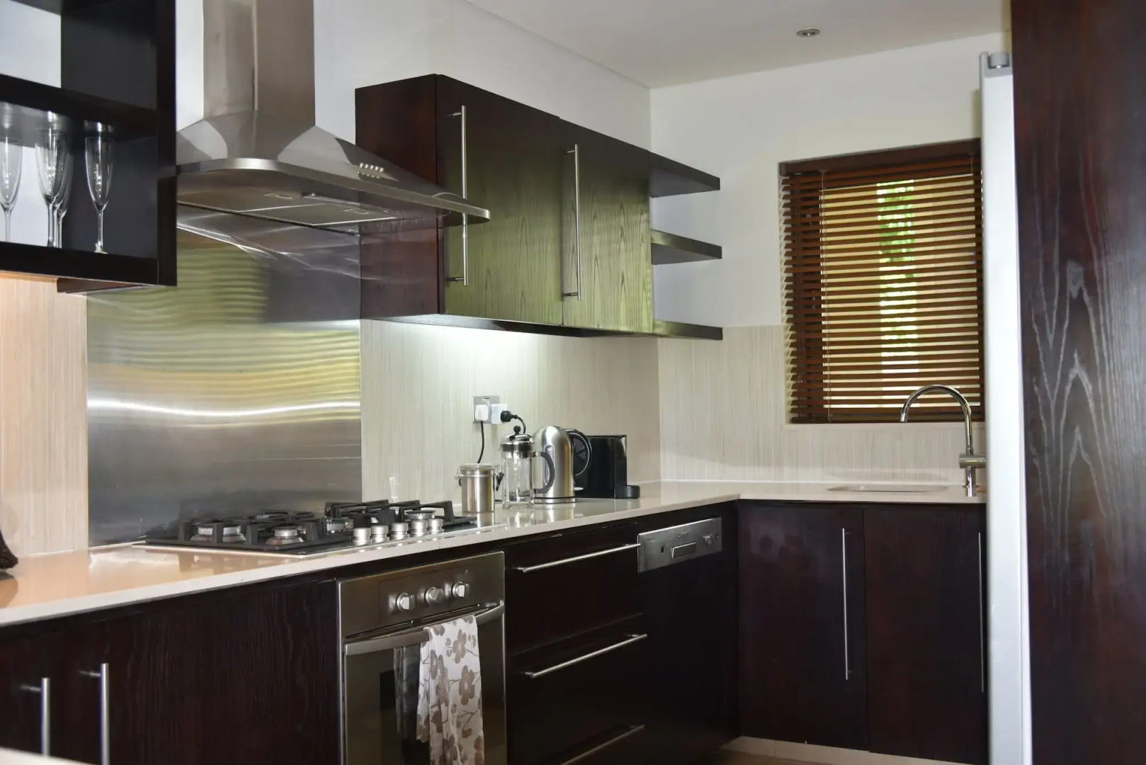 The Bay Club at Anahita