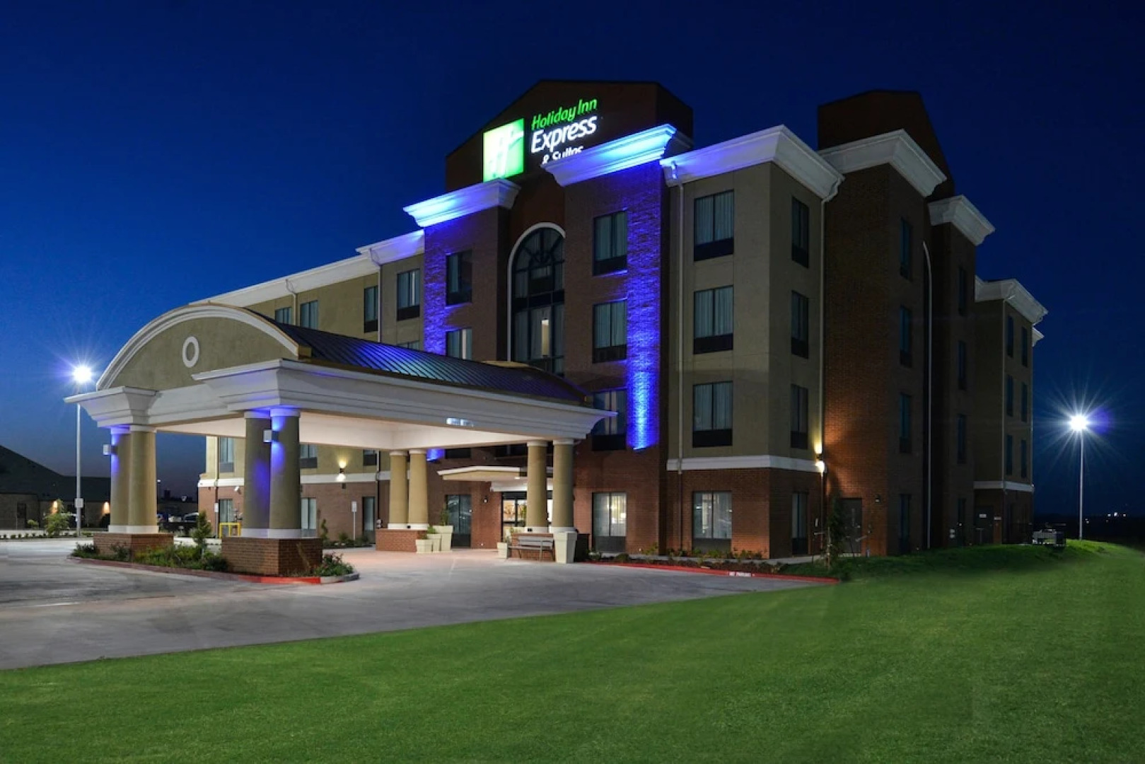 Holiday Inn Express & Suites Alva