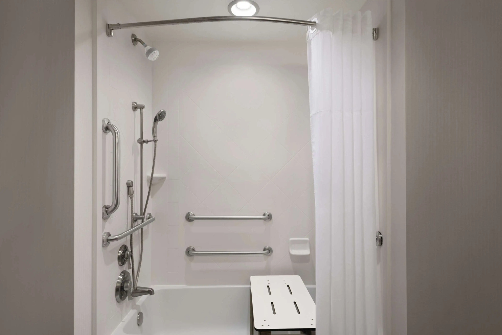 Hampton Inn & Suites Mishawaka/South Bend at Heritage Square