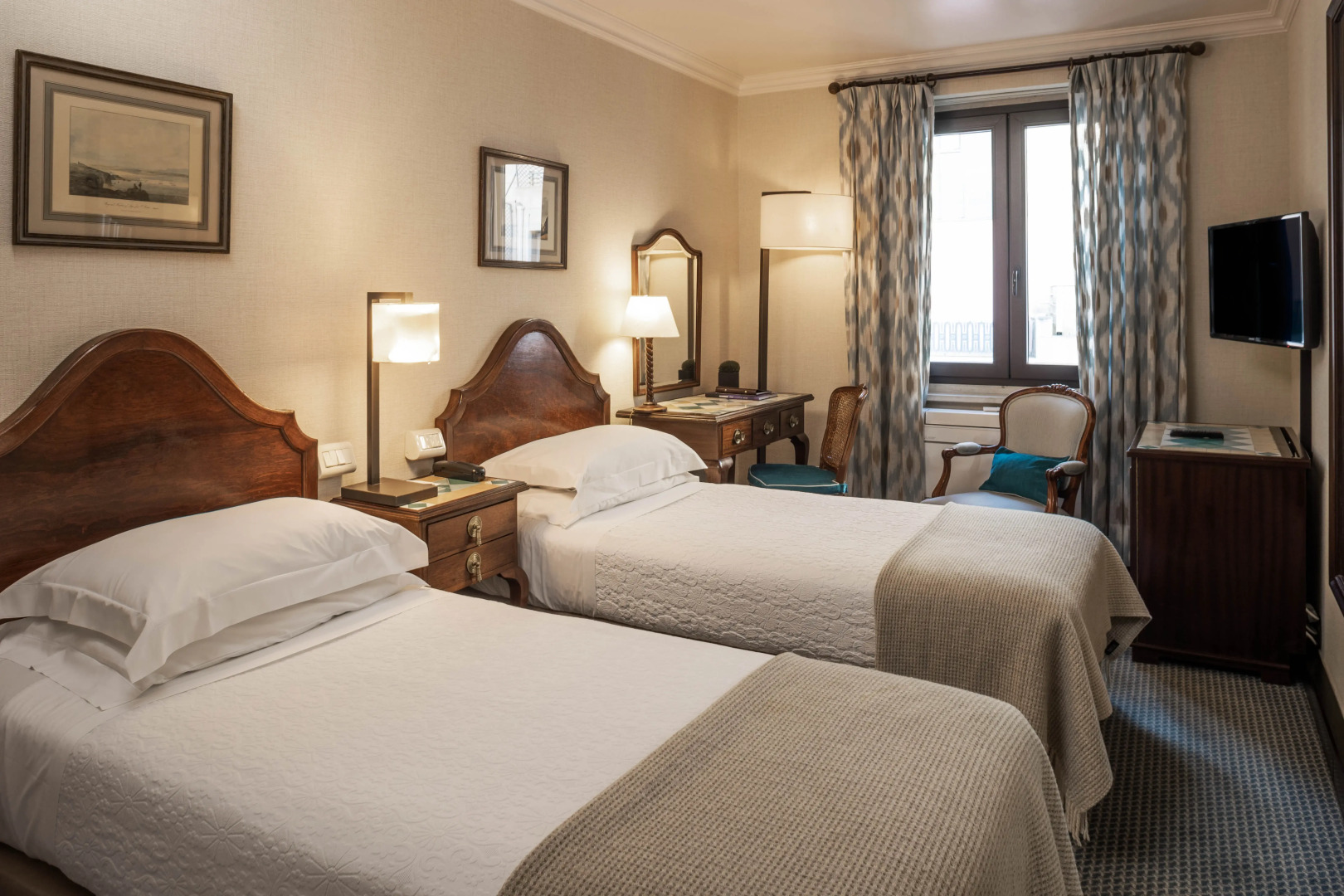 Отель Lisboa Plaza - Avenida, a Lisbon Heritage Collection