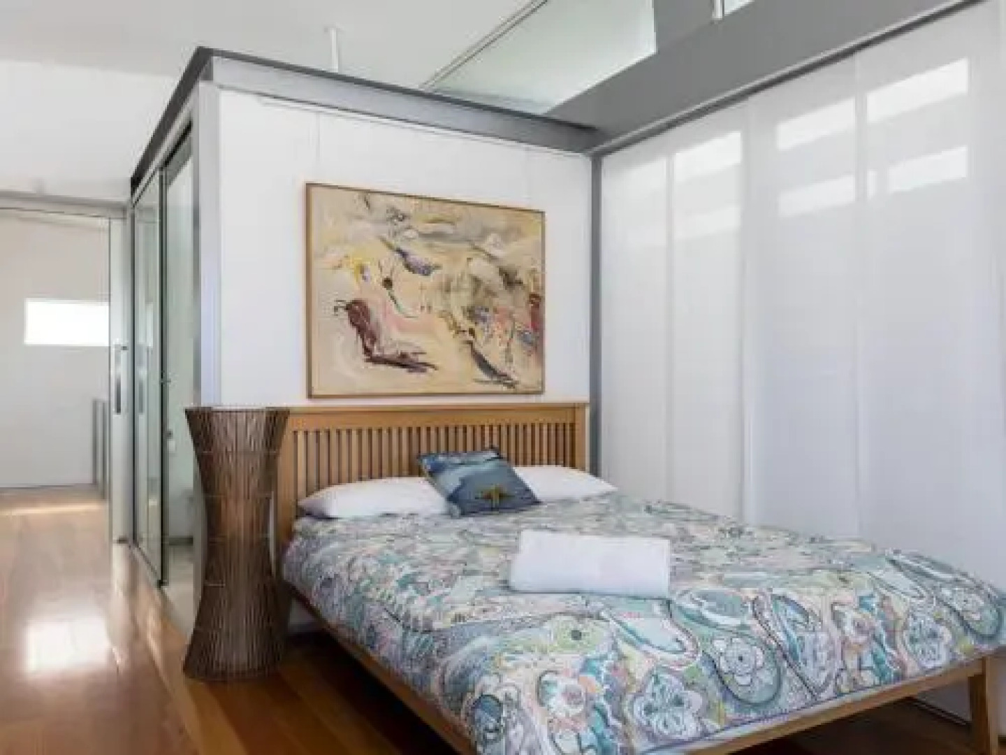 TASMAN DRIVE Gerringong 4pm check out Sundays