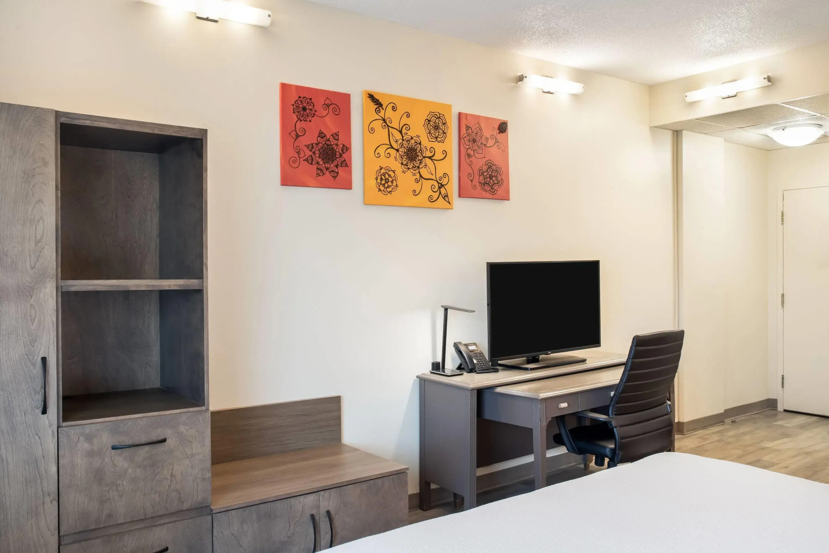 Days Inn by Wyndham Berthierville