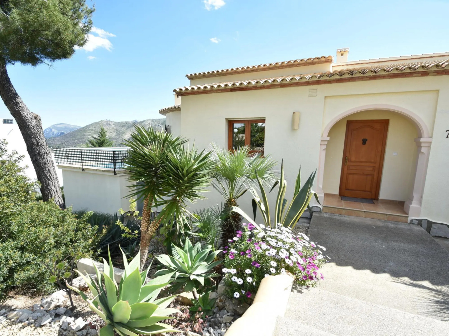 Mountain-view Villa in Adsubia With Private Swimming Pool