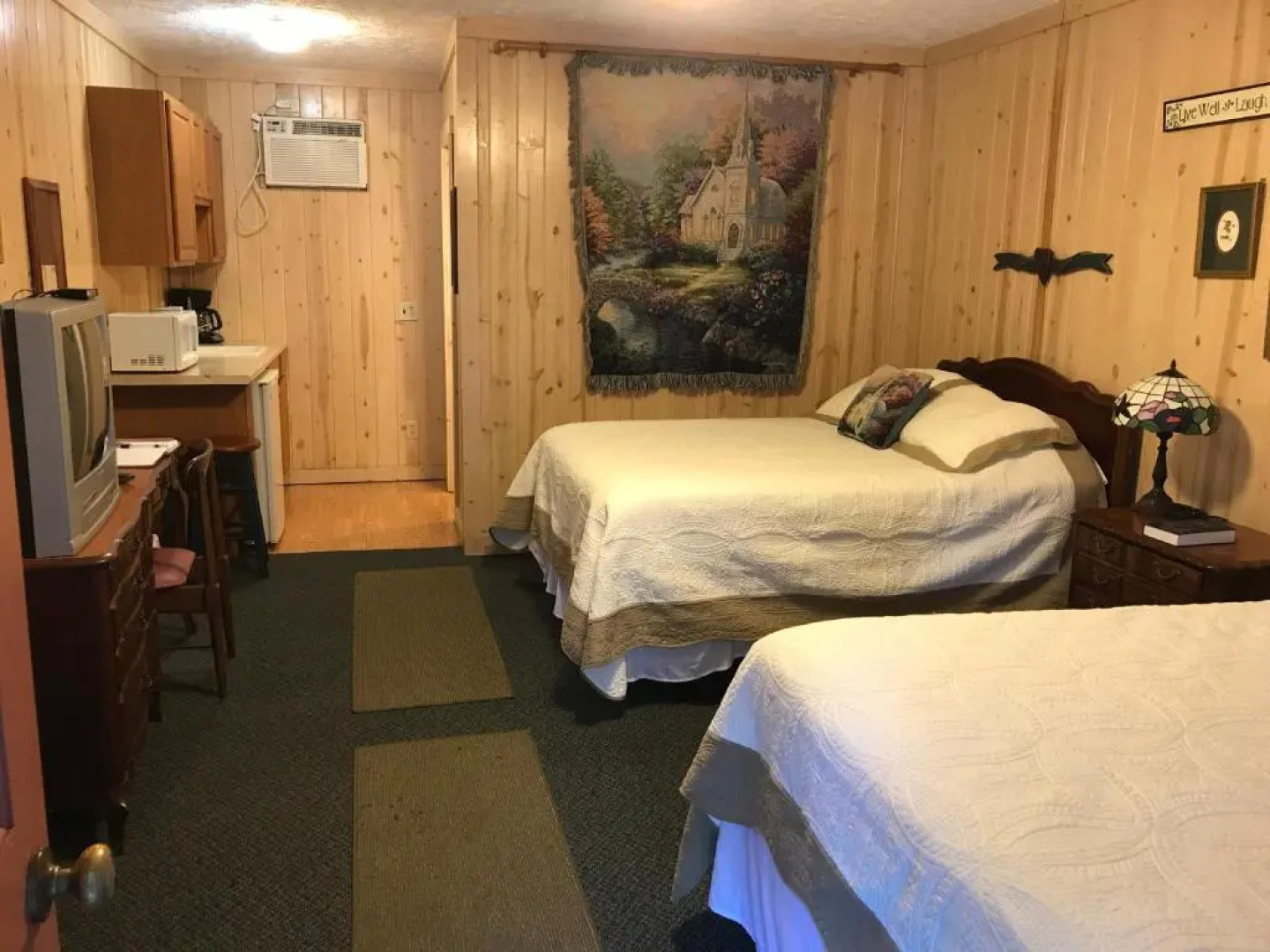 Mountain Aire Cottages, Inn, & Glamping