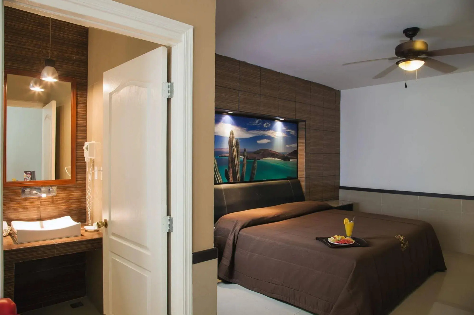 Hotel  Maioris La Paz