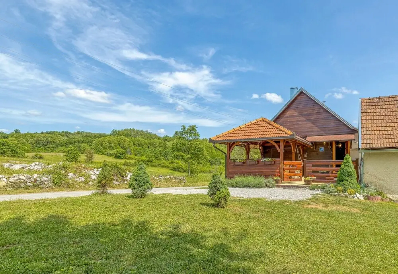 Child Friendly Rural House Jeka