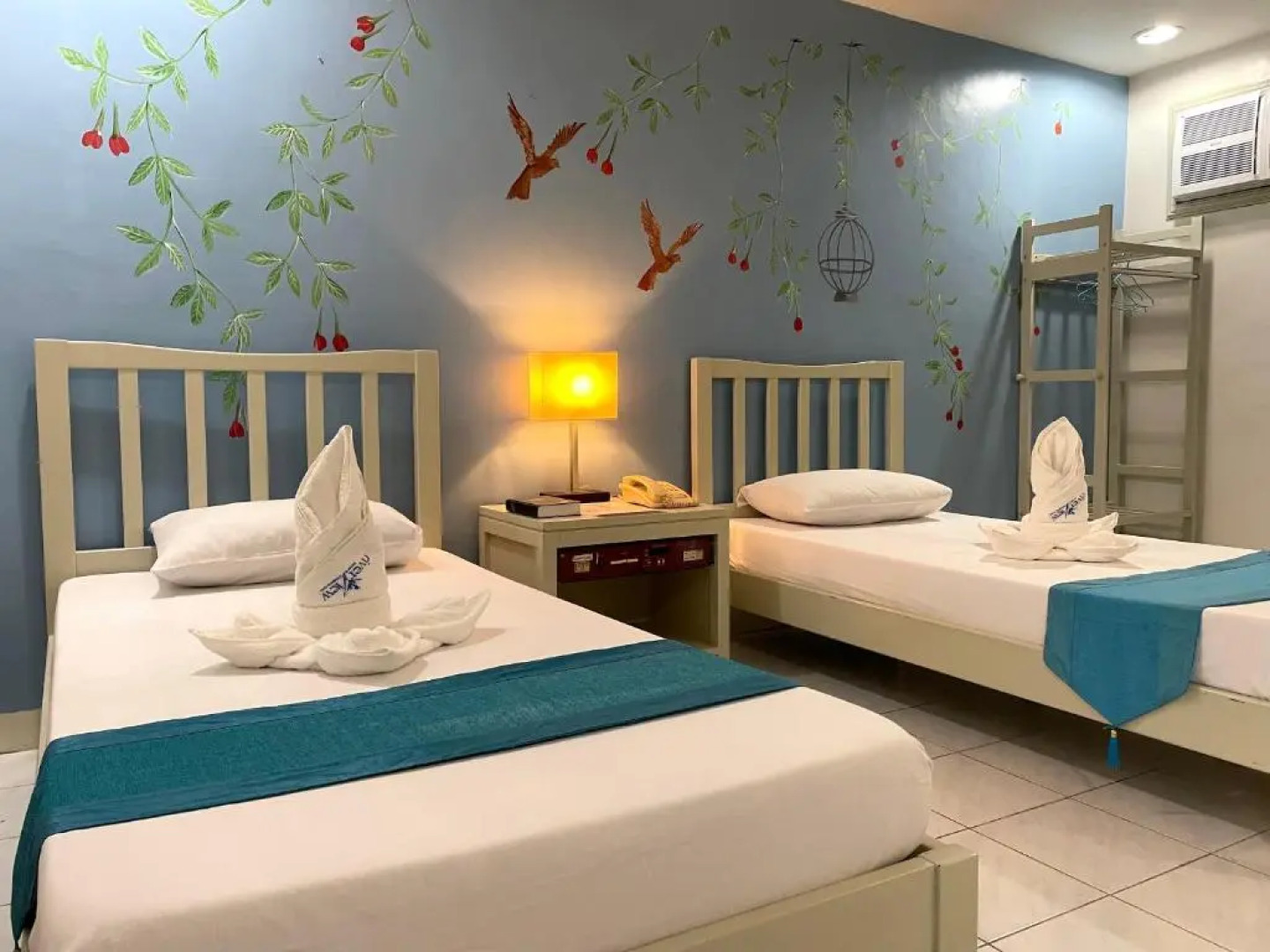 Riverview Resort & Conference Center