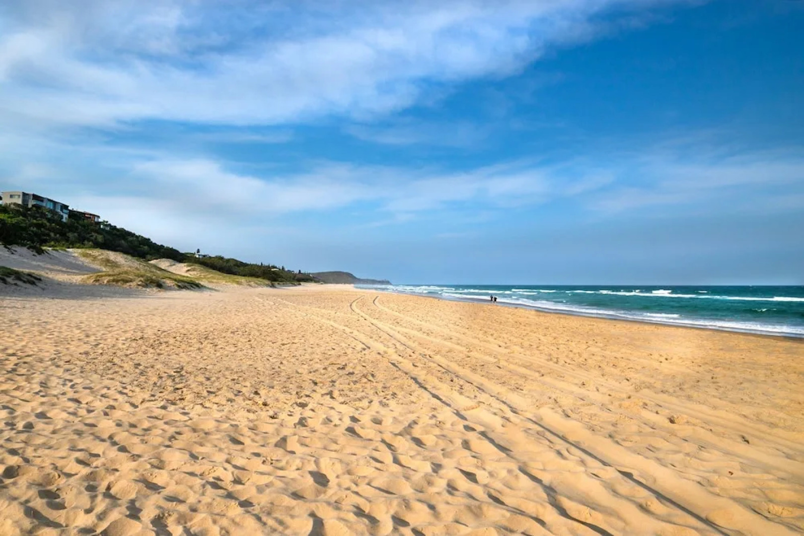 Aqua Promenade Beachfront Apartments
