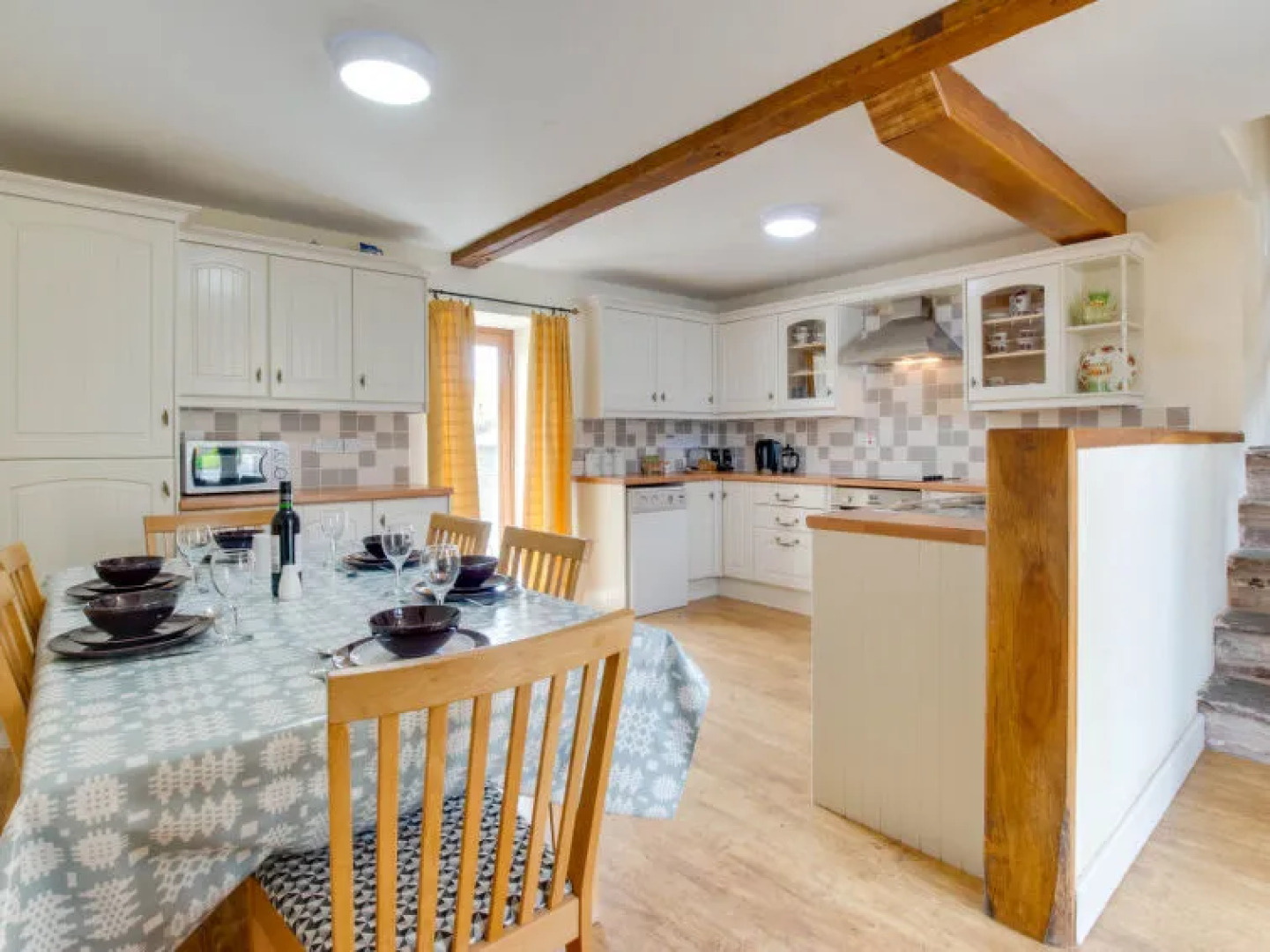 Holiday Home Y Barcud Coch