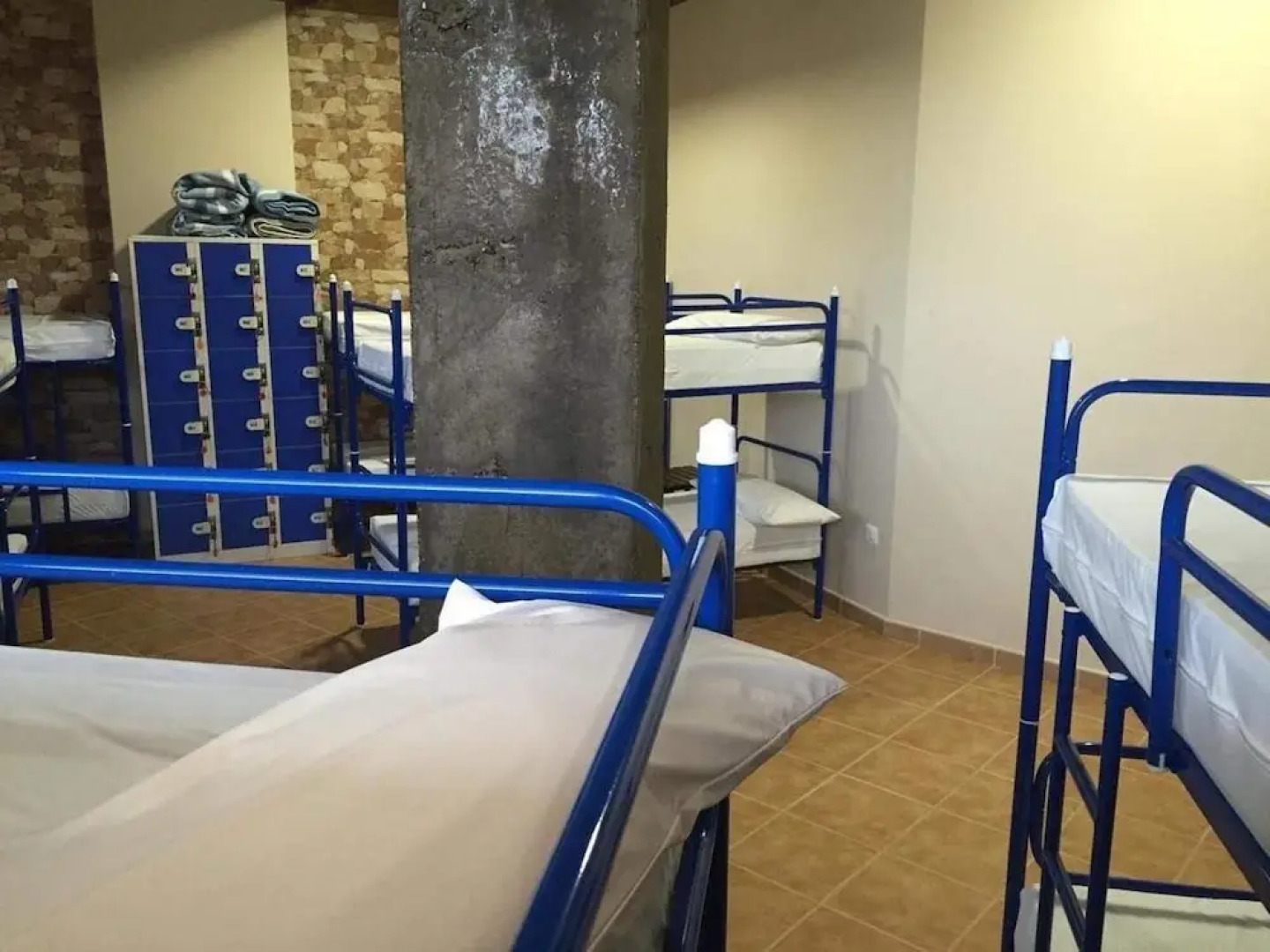 Albergue Santo Tomás de Canterbury - Hostel