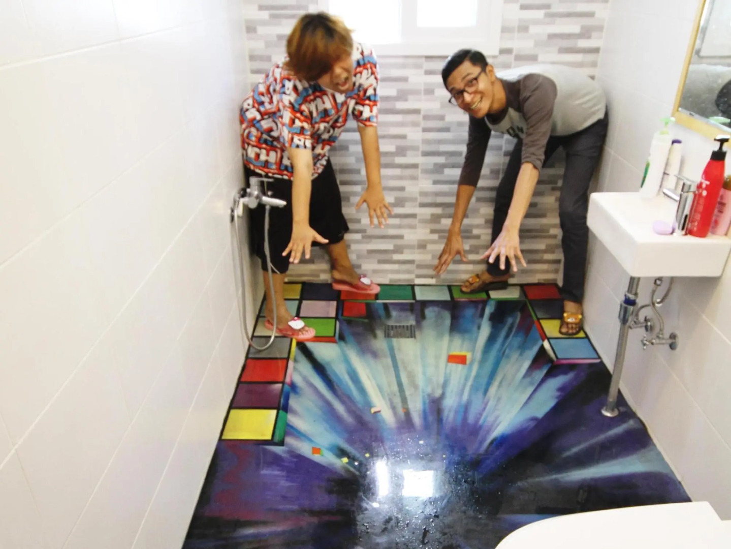 Time Travelers Party Hostel In Hongdae - Foreigners Only