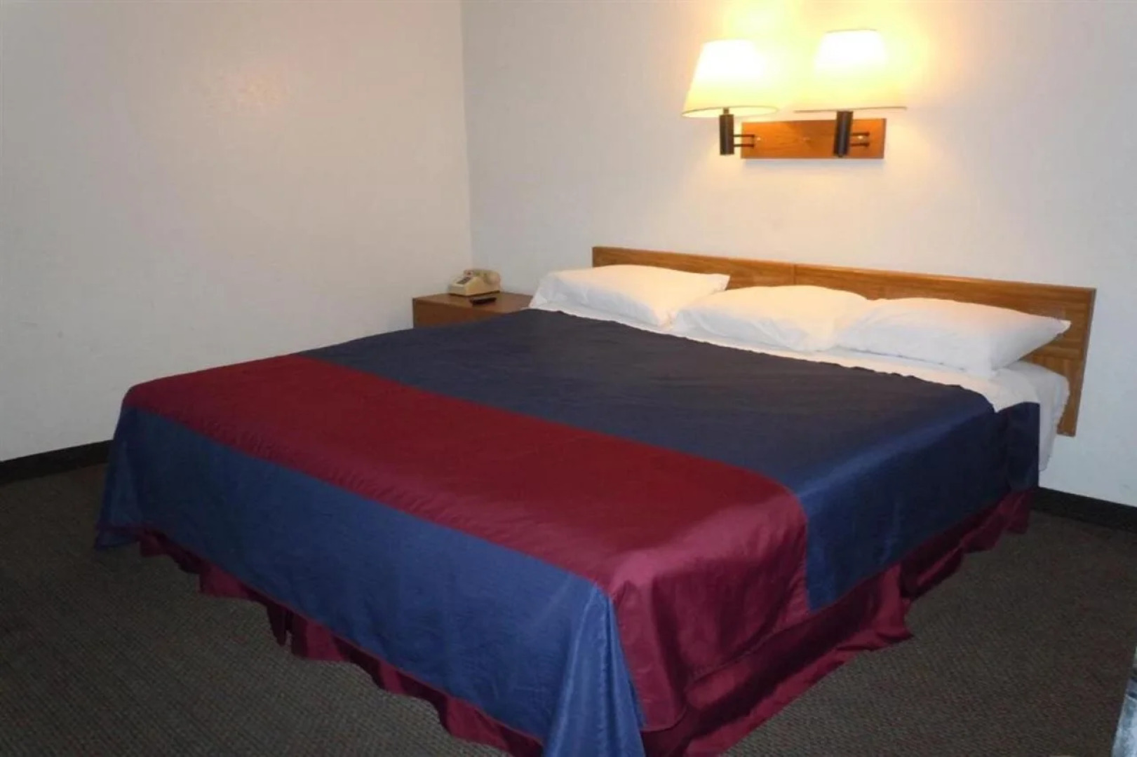 Americas Best Value Inn & Suites Grand Rapids