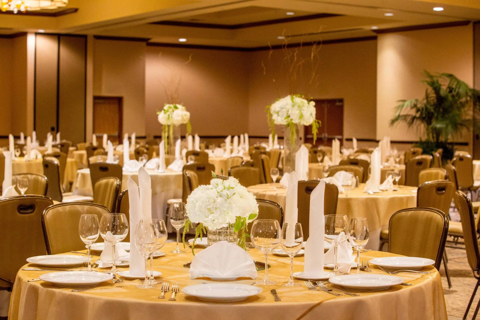 Delta Hotels by Marriott Anaheim Garden Grove