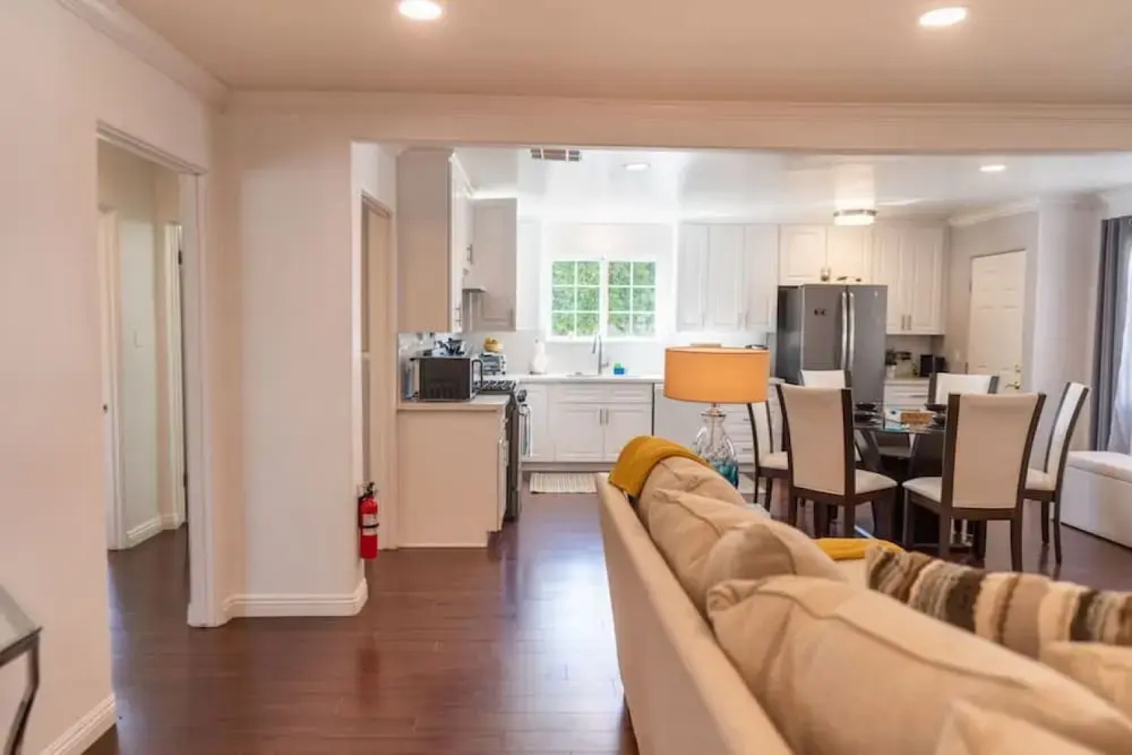 Tranquil 2BR Home in Beautiful Neighborhood P24