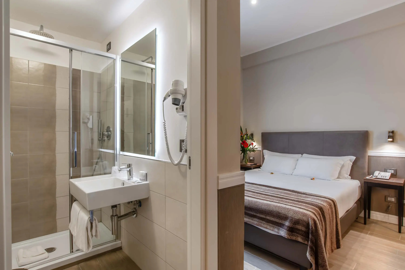 Fragrance Hotel St. Peter