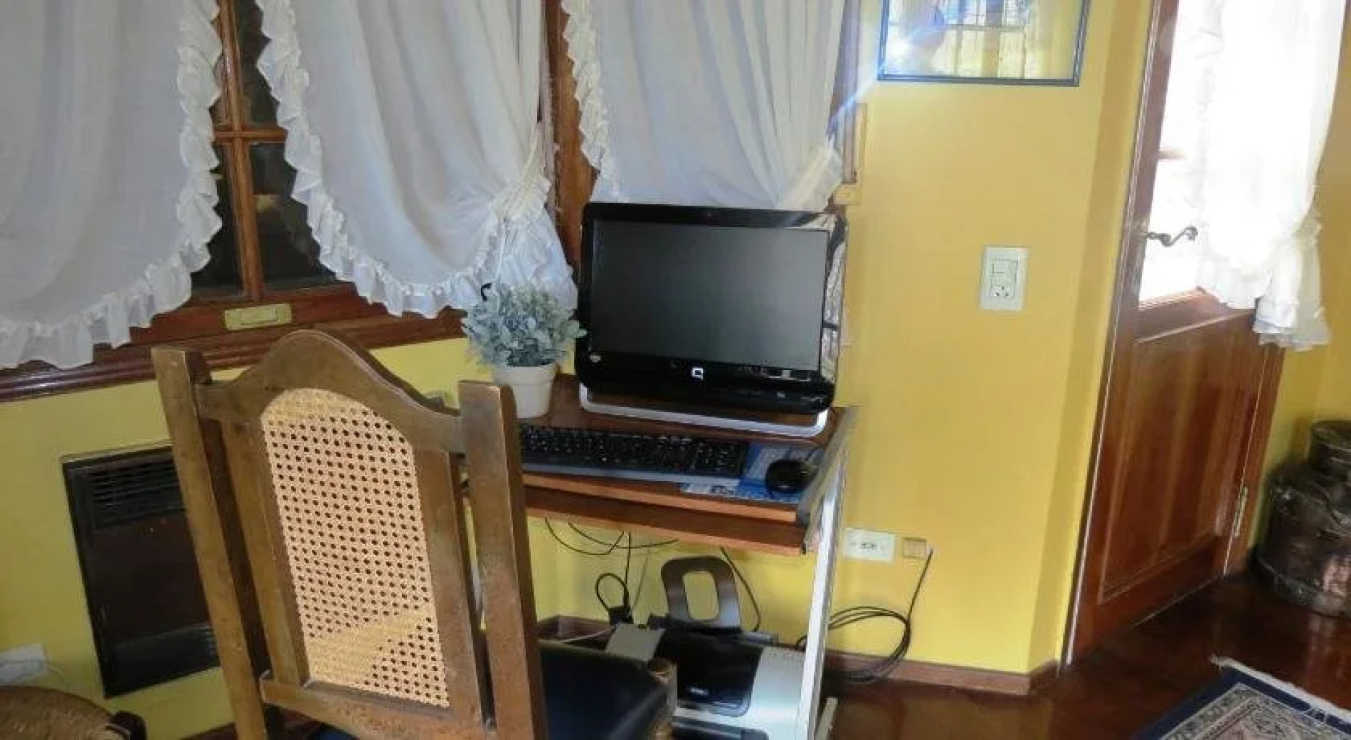 Los Alamos Bed And Breakfast