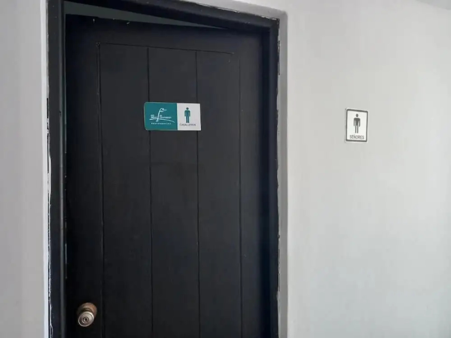 "las Brisas, Juan Dolio, 3 Bedrooms, 3 Pools, Jacuzzi, Beach, Golf,polo"