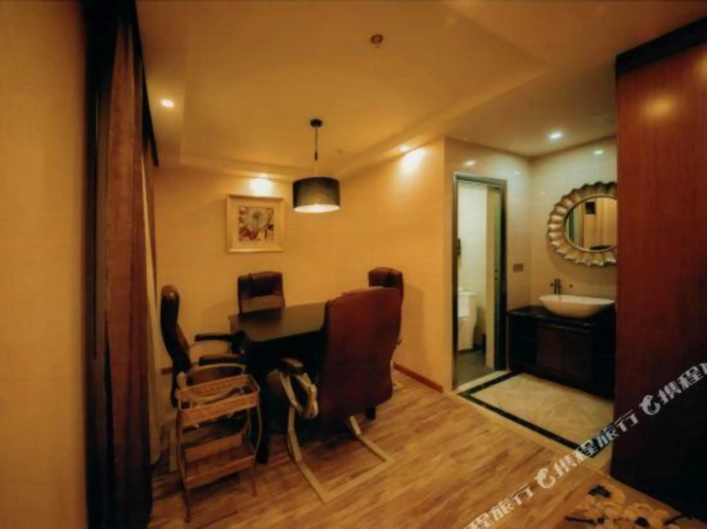 Huigan Yonghong Hotel