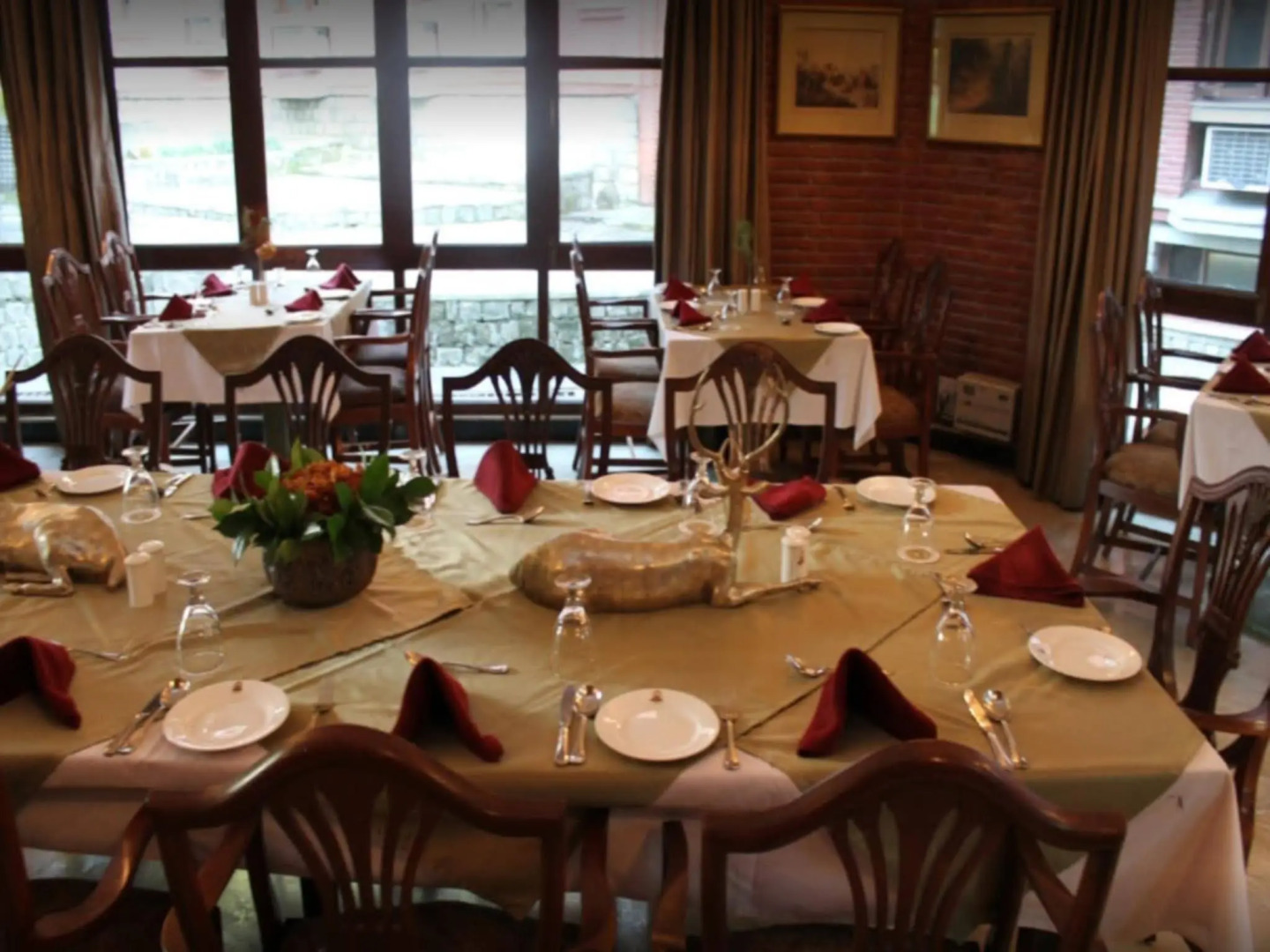 WelcomHeritage Taragarh Palace