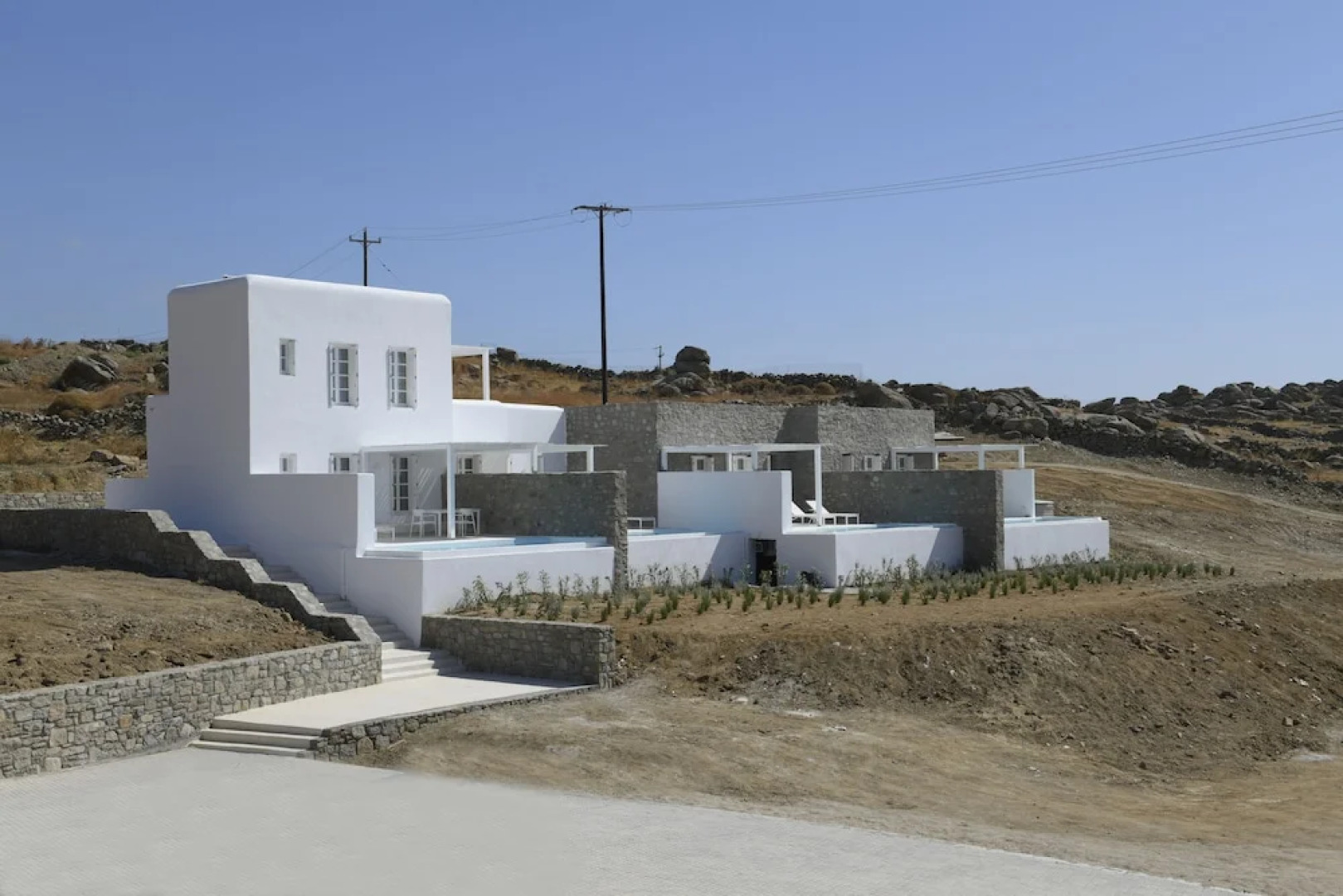 Ammonite Mykonos Private Suites