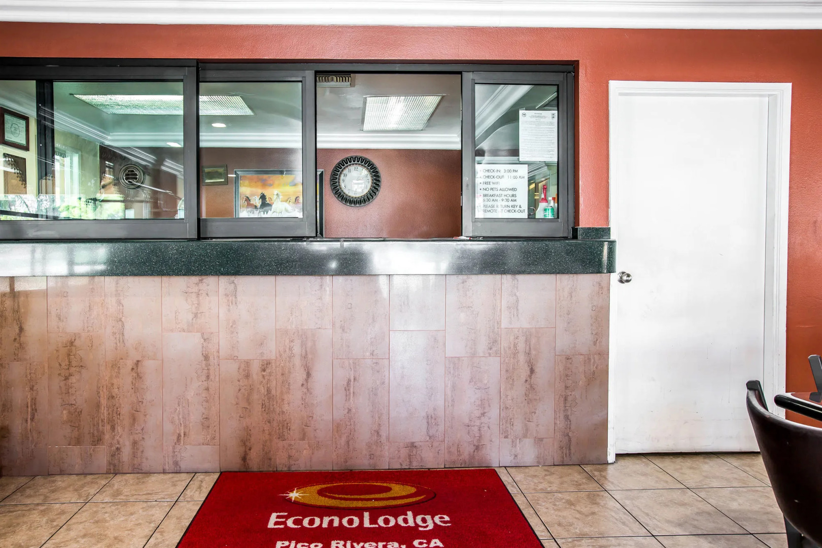 Econo Lodge Pico Rivera