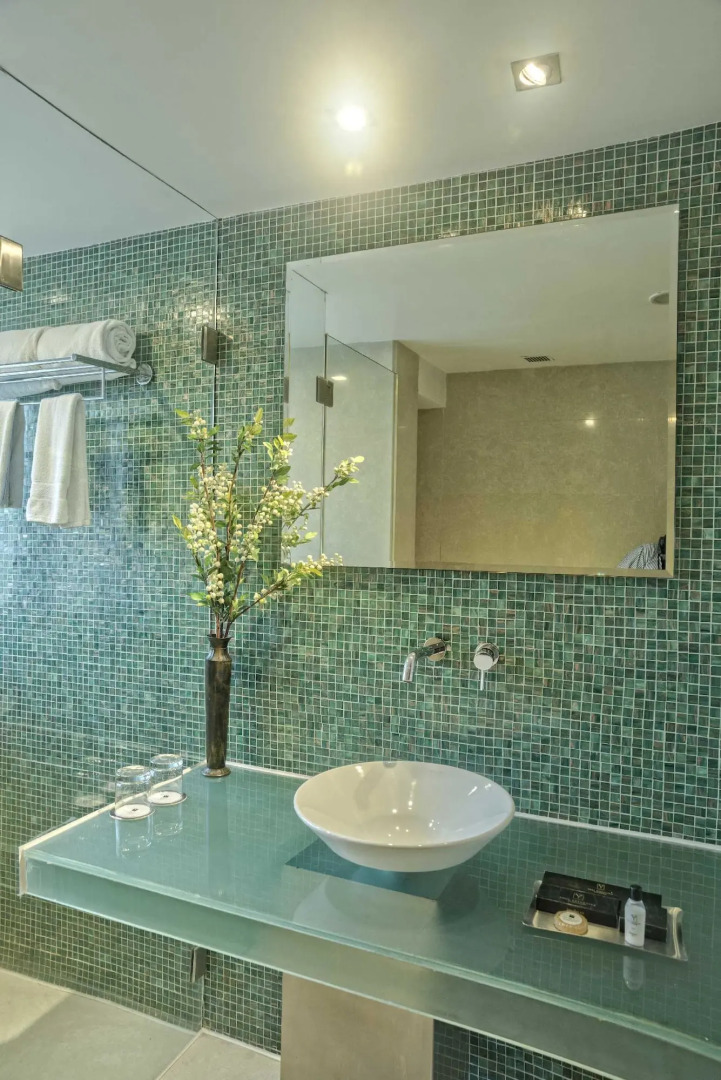 Yogi Executive, Navi Mumbai