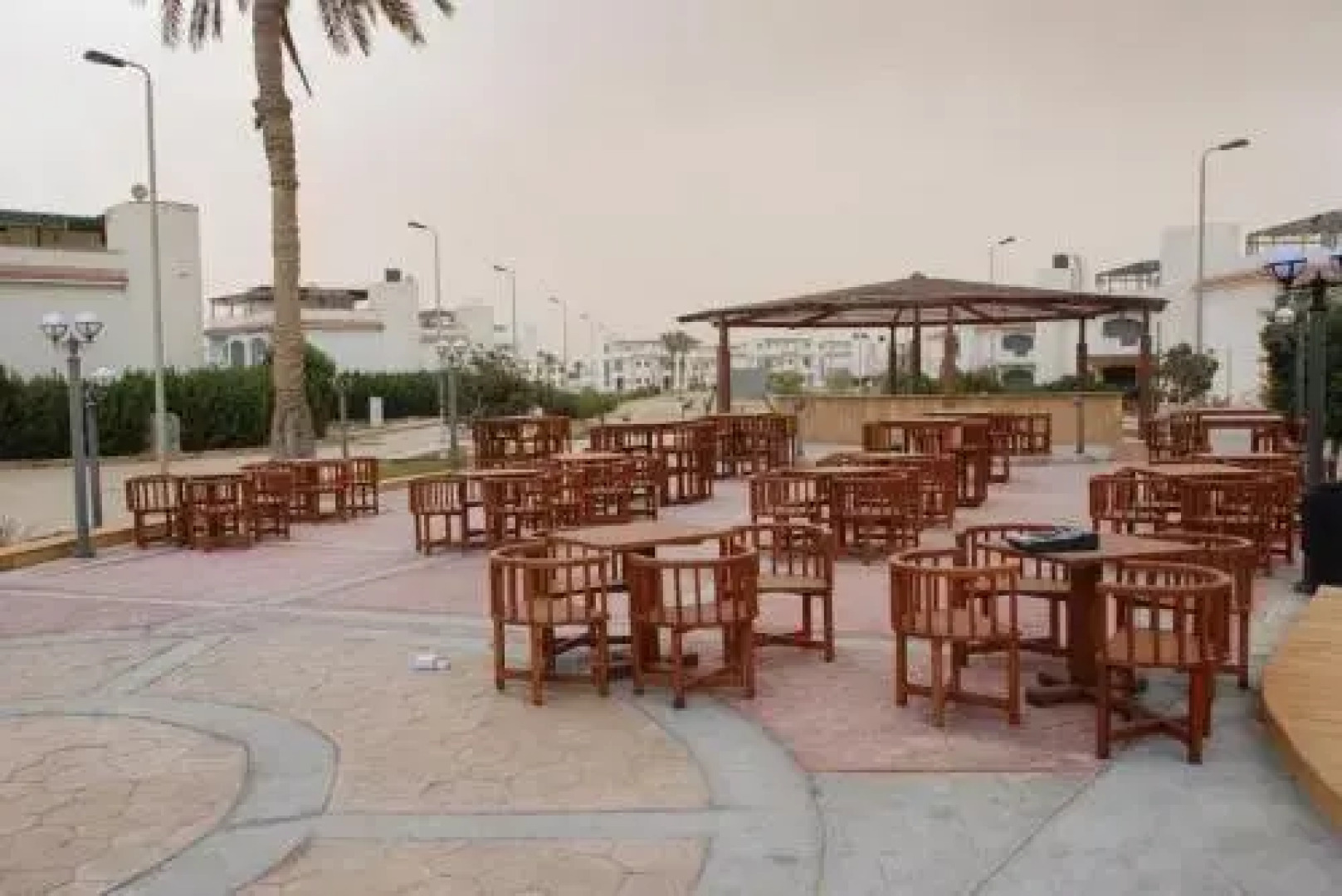 Palm Beach Host Mark