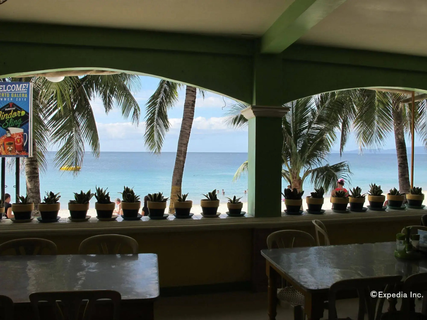 White Beach Resort Puerto Galera powered by Cocotel