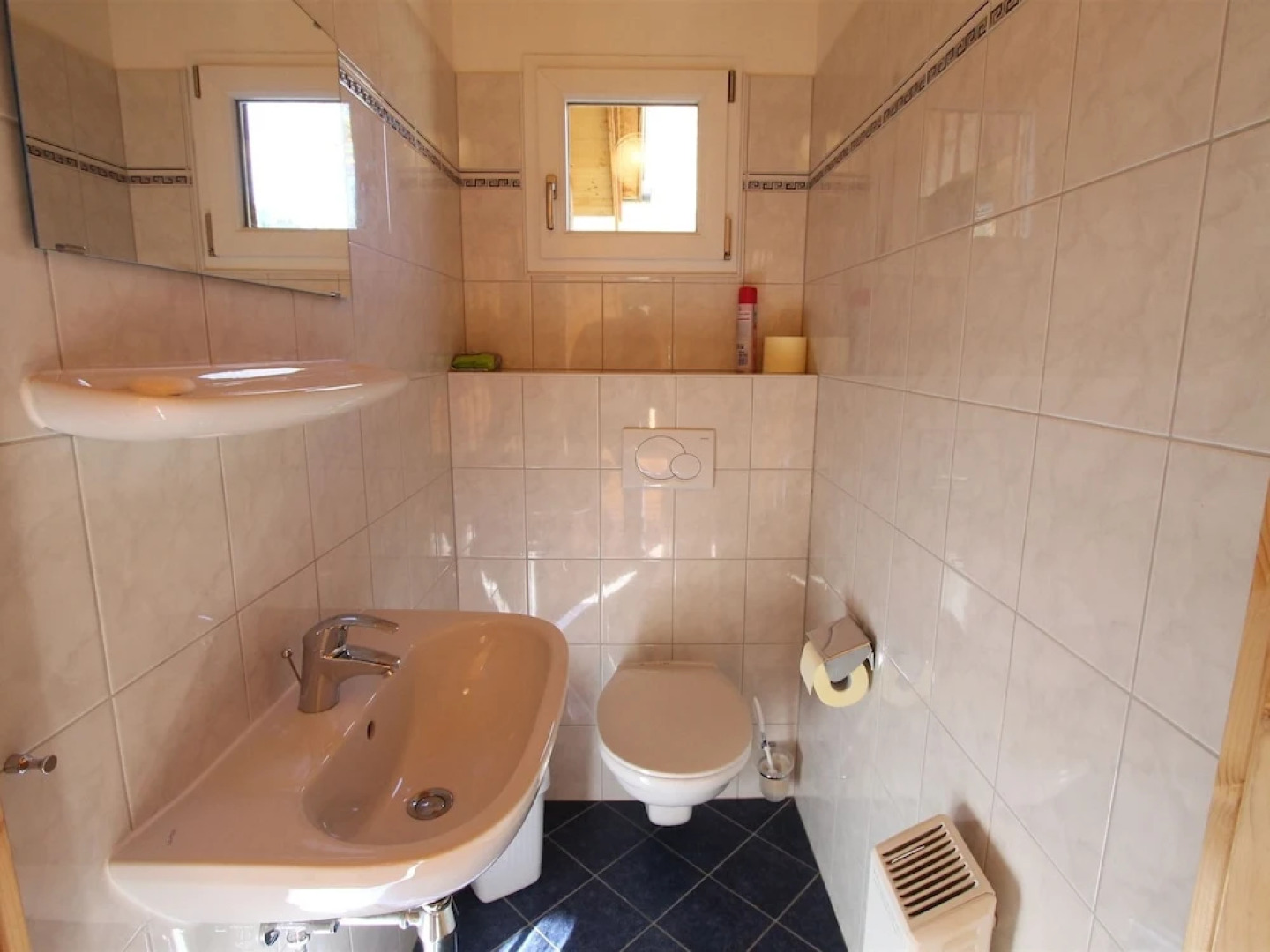 Cosy Wooden Chalet in Stadl an der Mur near Ski Bus Stop