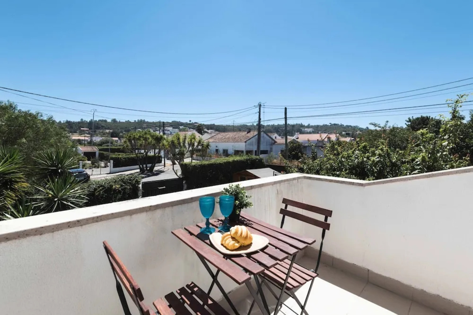 Sesimbra Stylish Villa by Homing