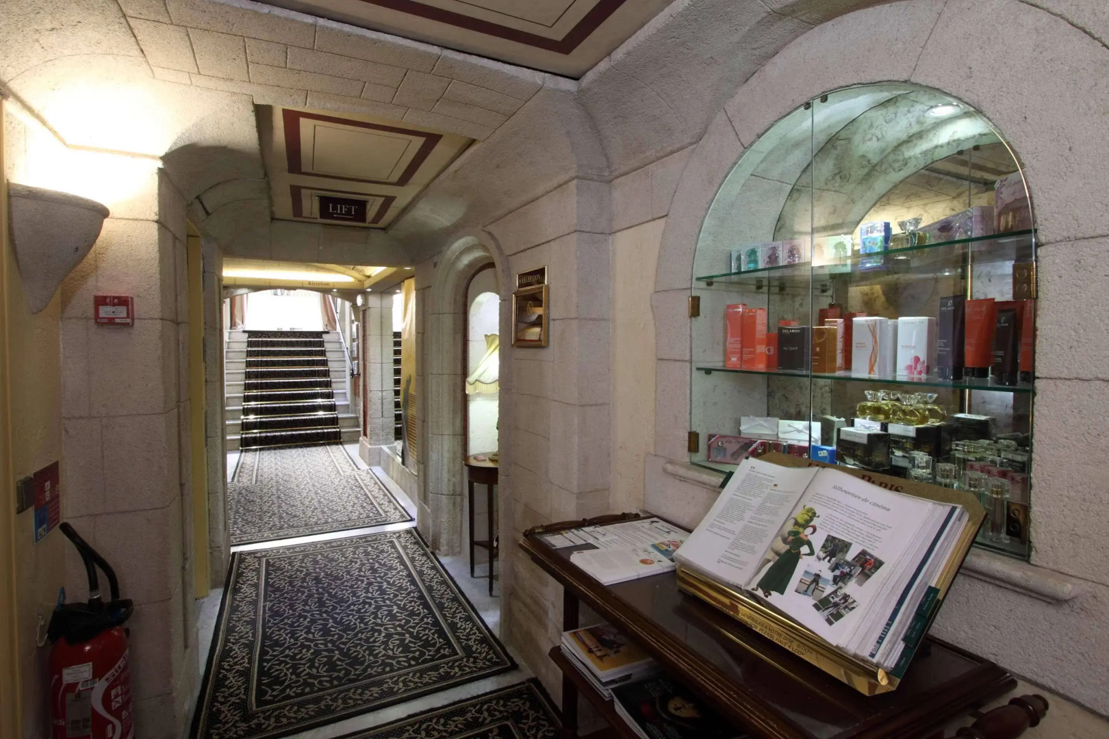 Golden Tulip Cannes hotel de Paris