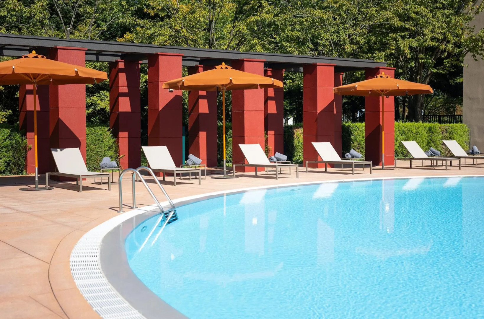 Disney's Hotel New York - The Art of Marvel