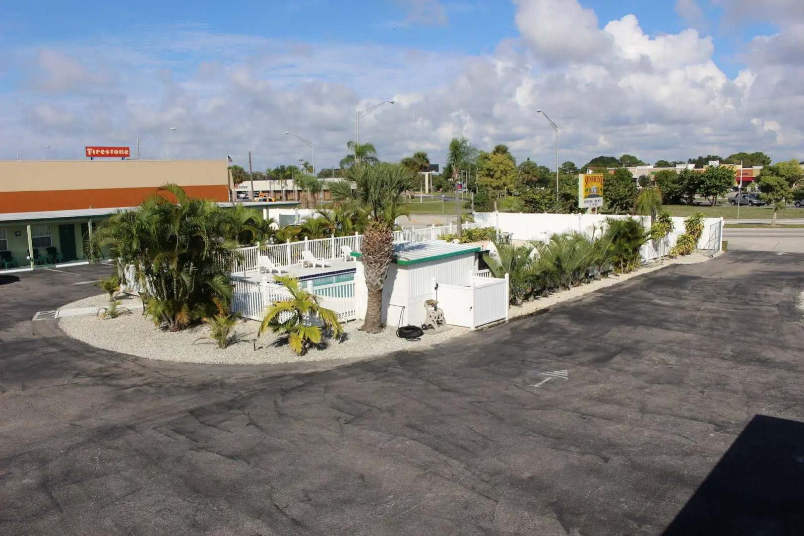 Sunshine Inn & Suites Venice, FL