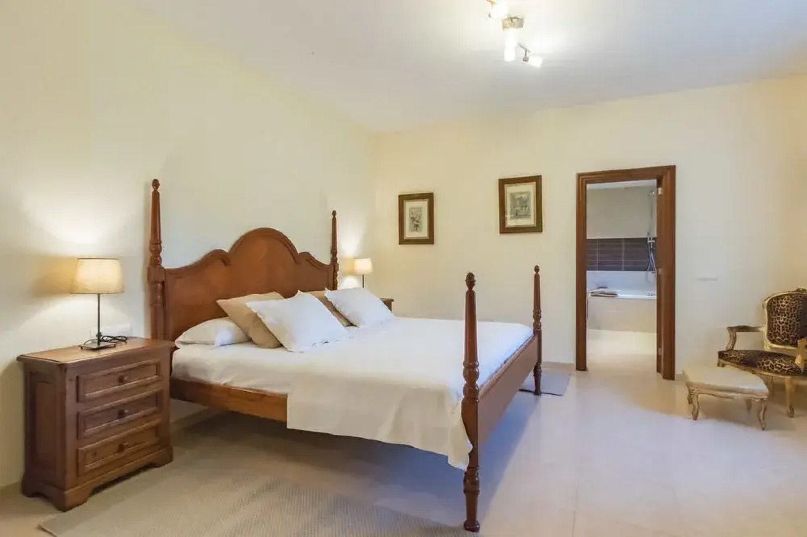 Divina Santa Eugenia