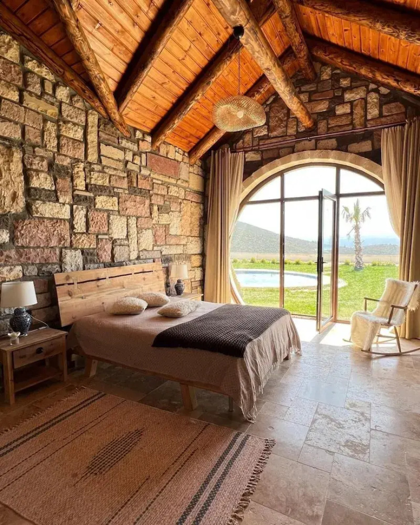 Amazing Stone House With Private Pool in Iznik