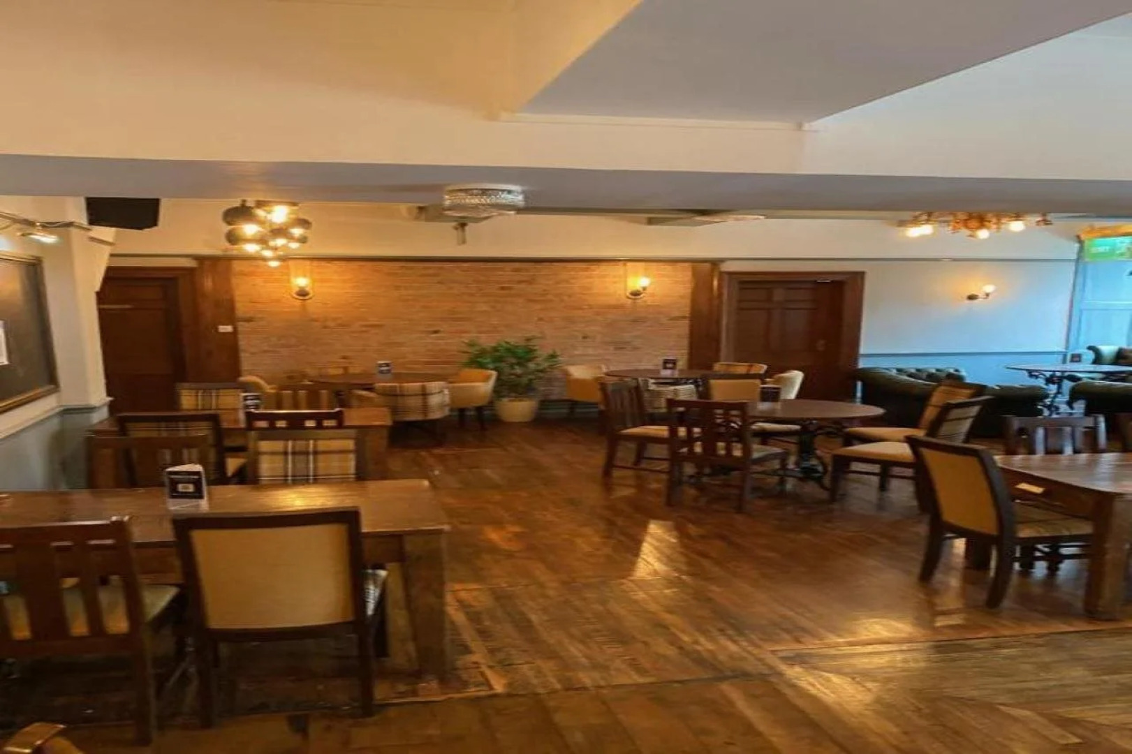 The Hand Hotel Llangollen by Compass Hospitality