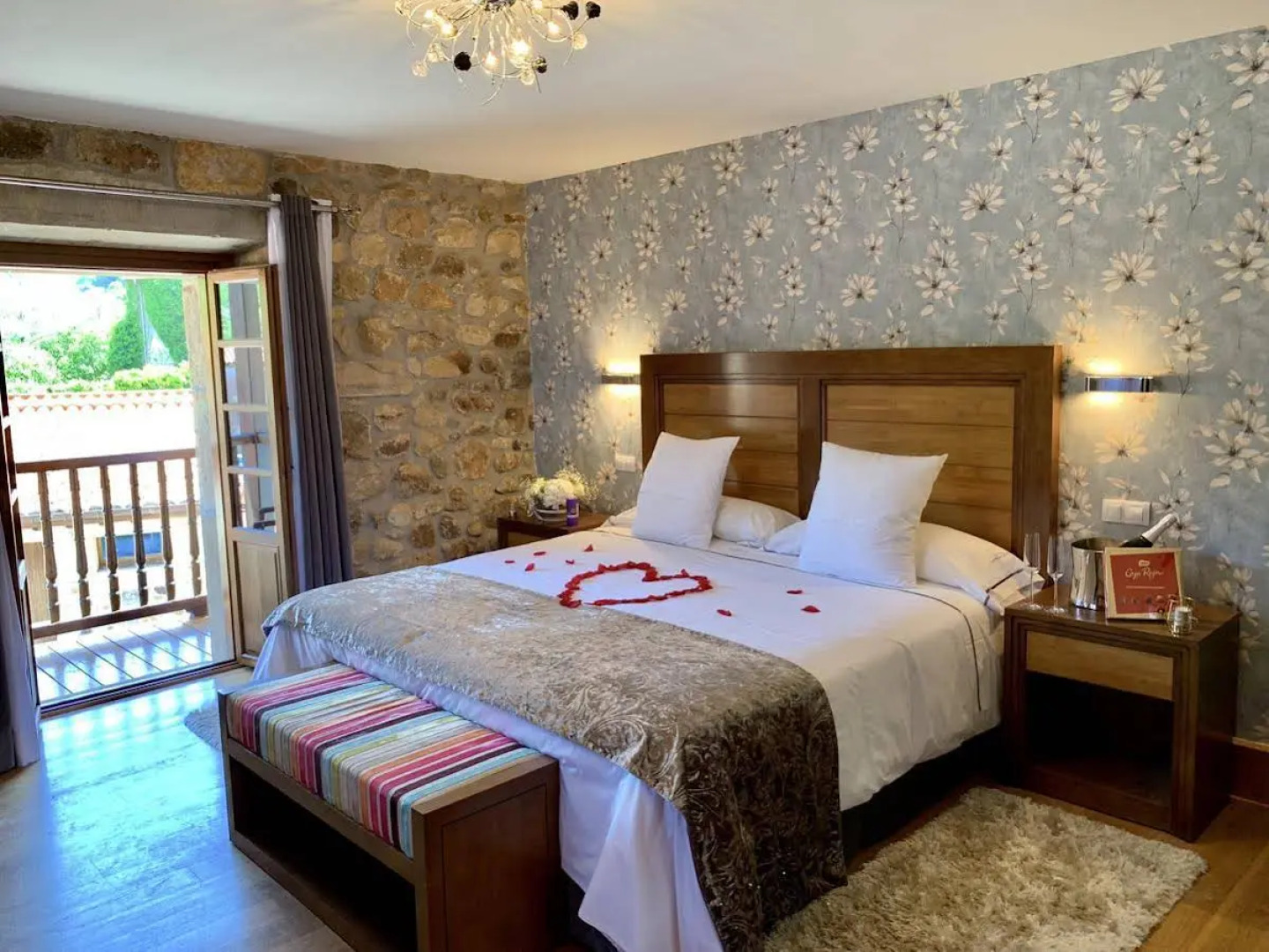 Akla Hotel Suites Valles Pasiegos