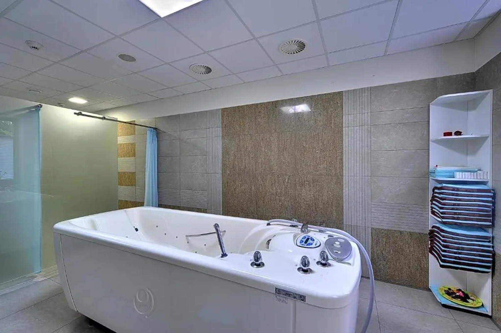 St. Joseph ROYAL REGENT