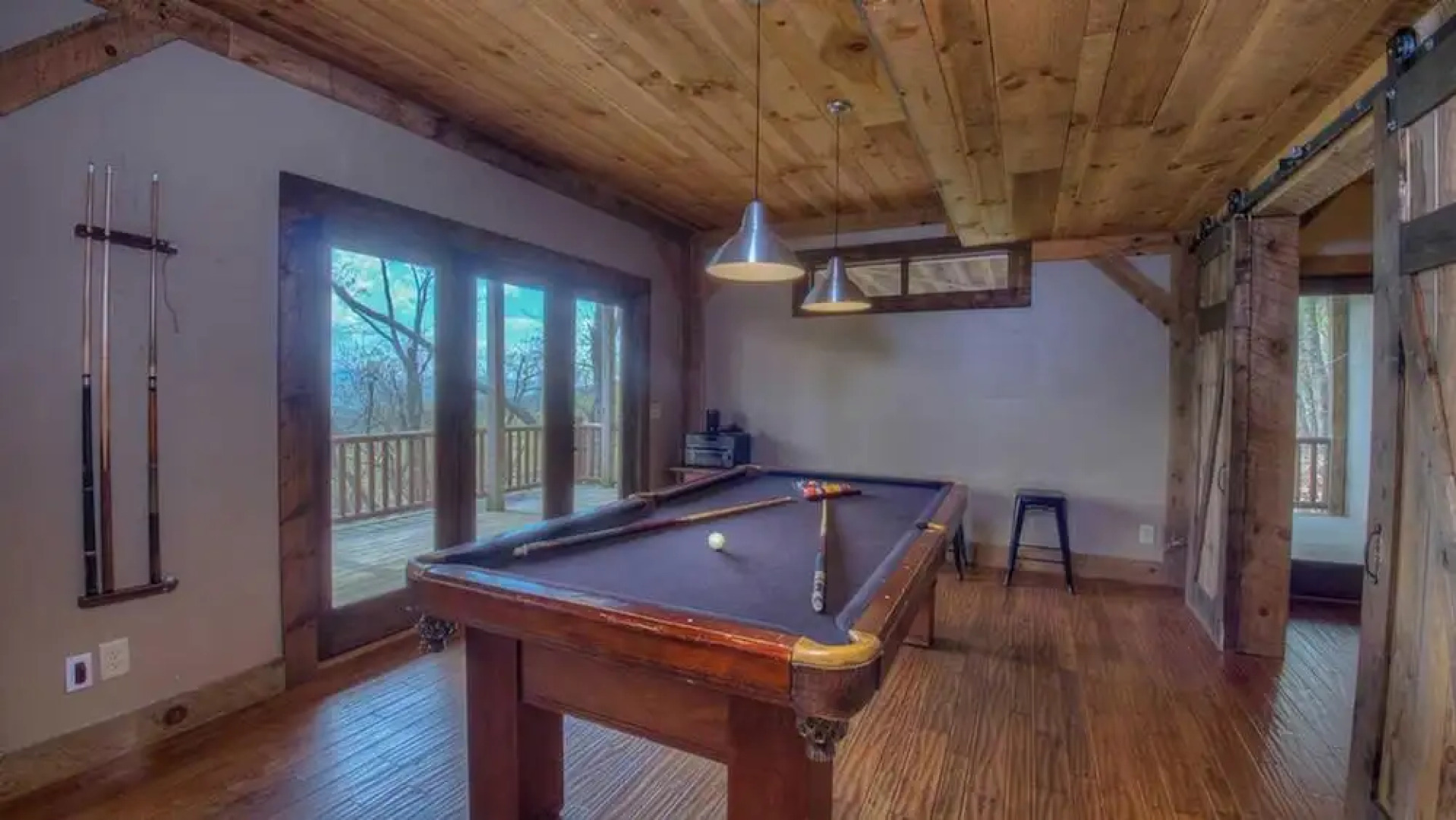 Chestnut Lodge by Escape to Blue Ridge