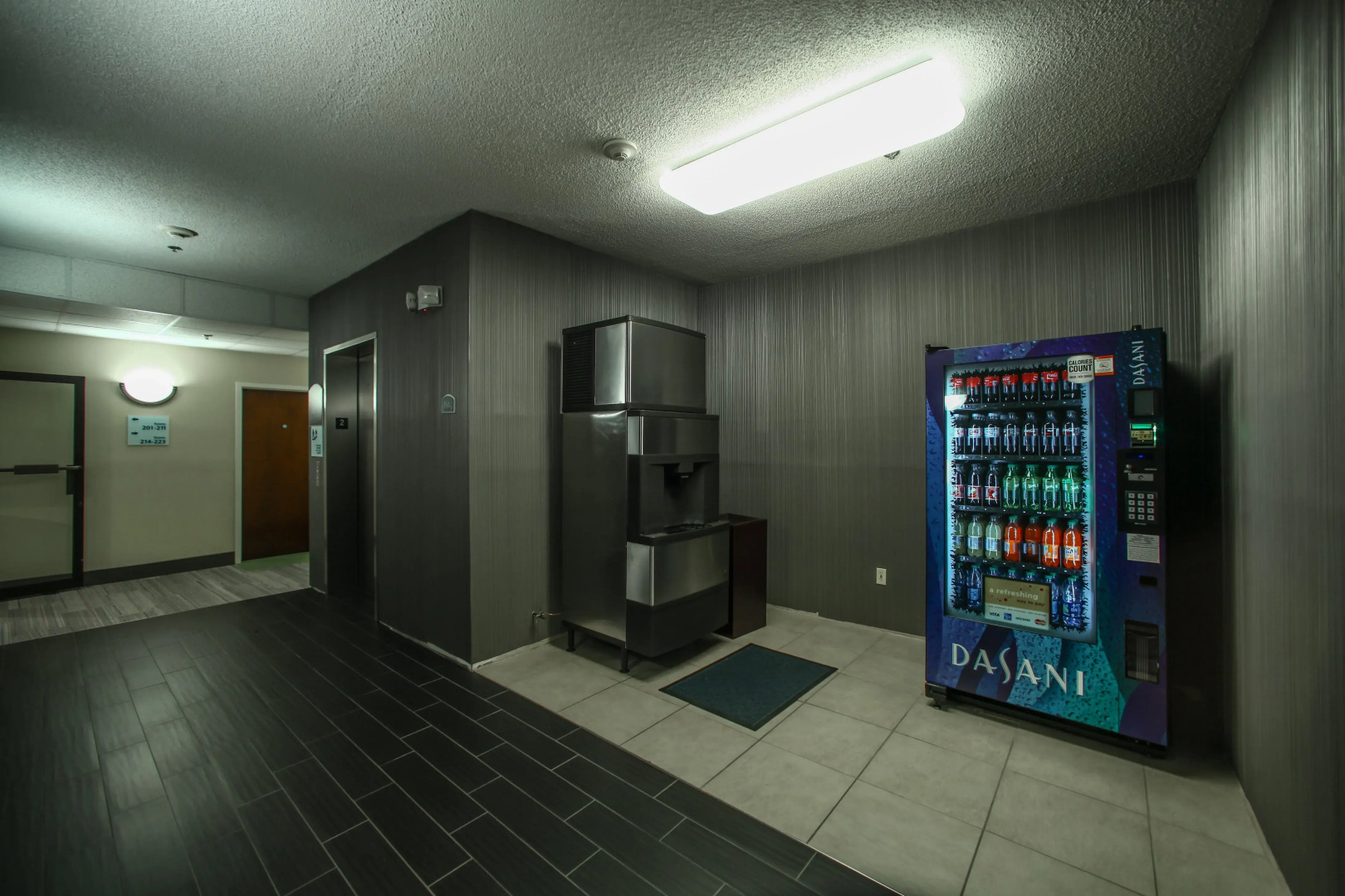 Holiday Inn Express & Suites Atlanta - Emory University Area