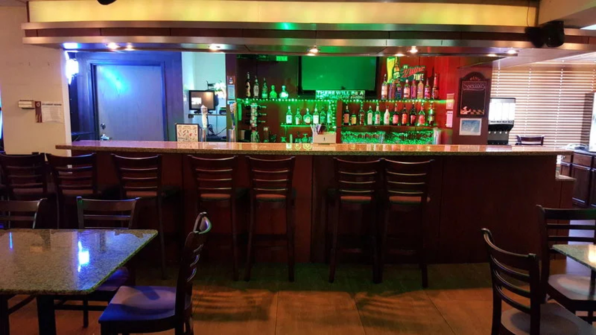 Holiday Inn Express & Suites Prospect Heights