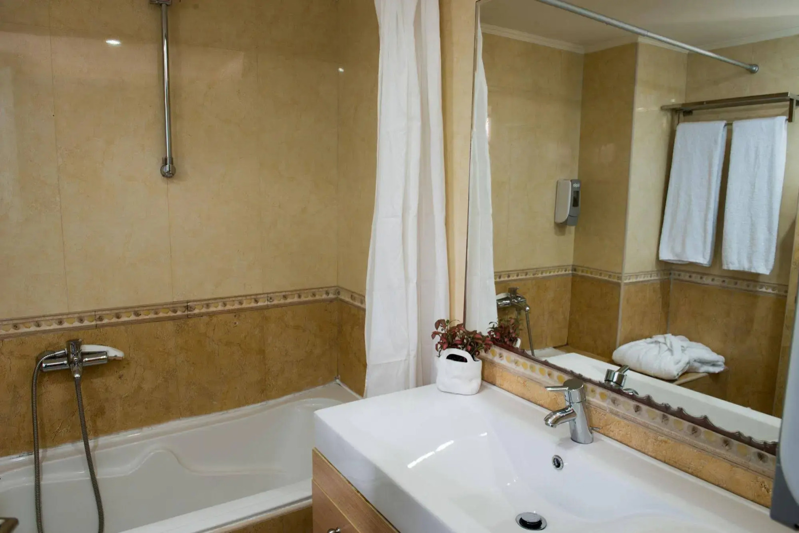 Elounda Breeze Resort - All Inclusive