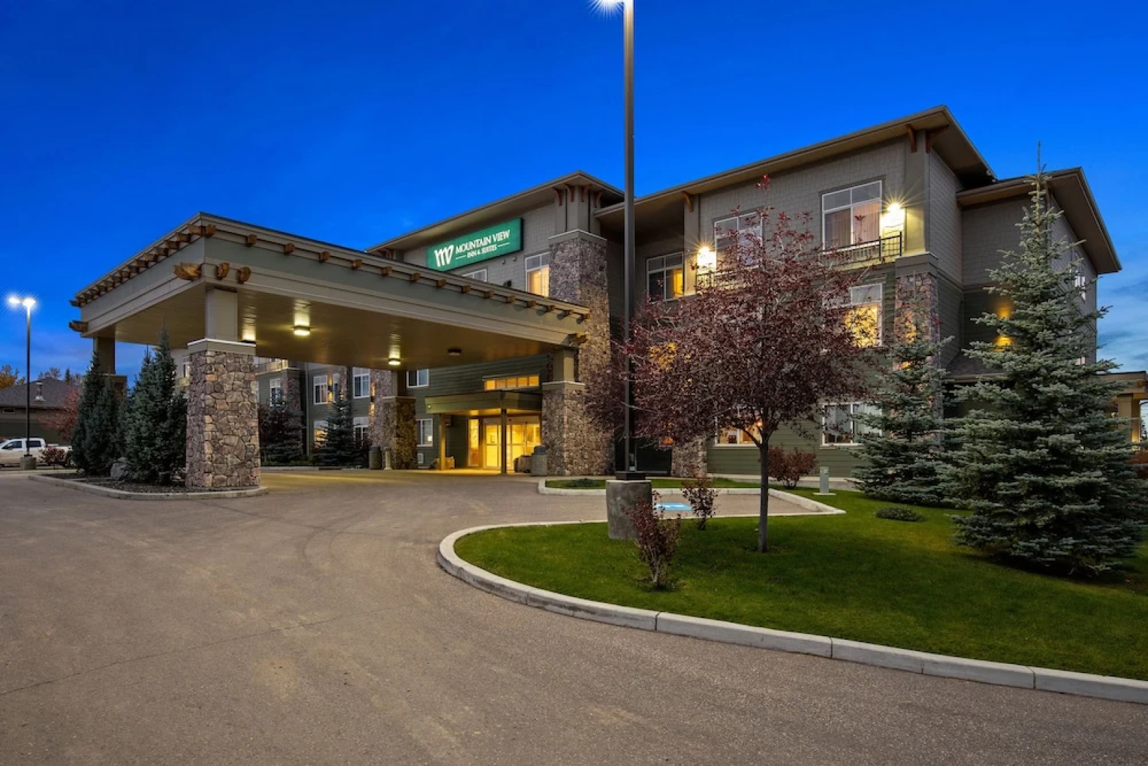 Best Western Plus Mountainview Inn & Suites